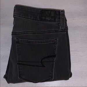 FINAL SALE PRICE american eagle skinny jeans